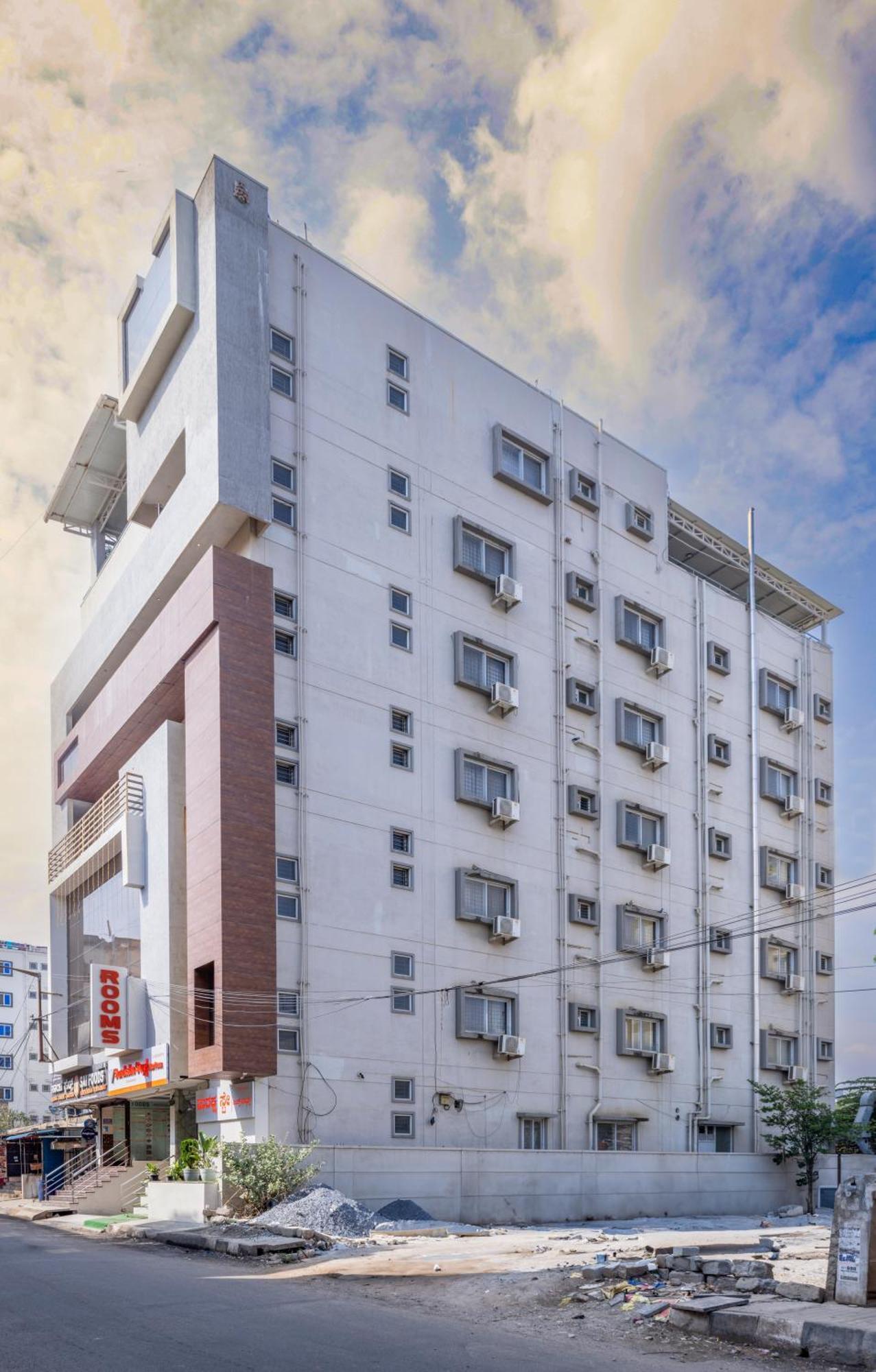 Suraksha Stay Kundalahalli Bangalore Buitenkant foto